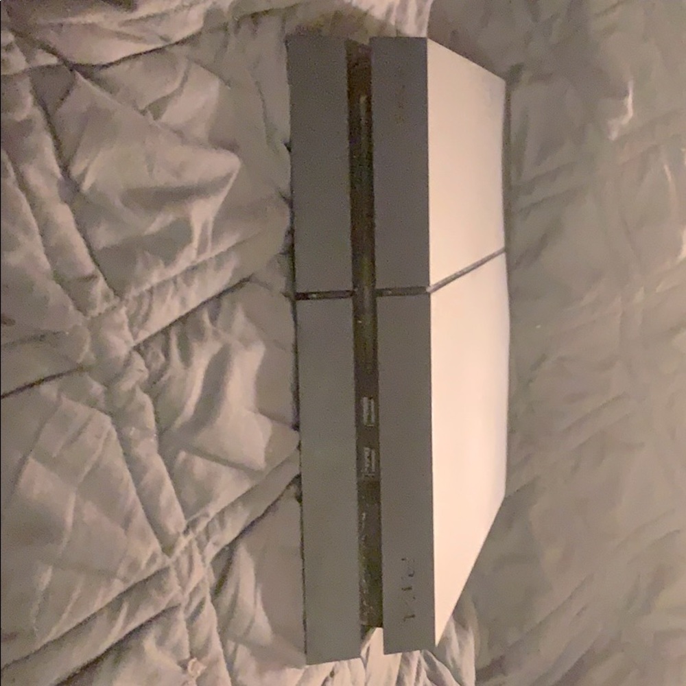 Used ps4 + destiny 2 Minecraft fallout 4 overwatch